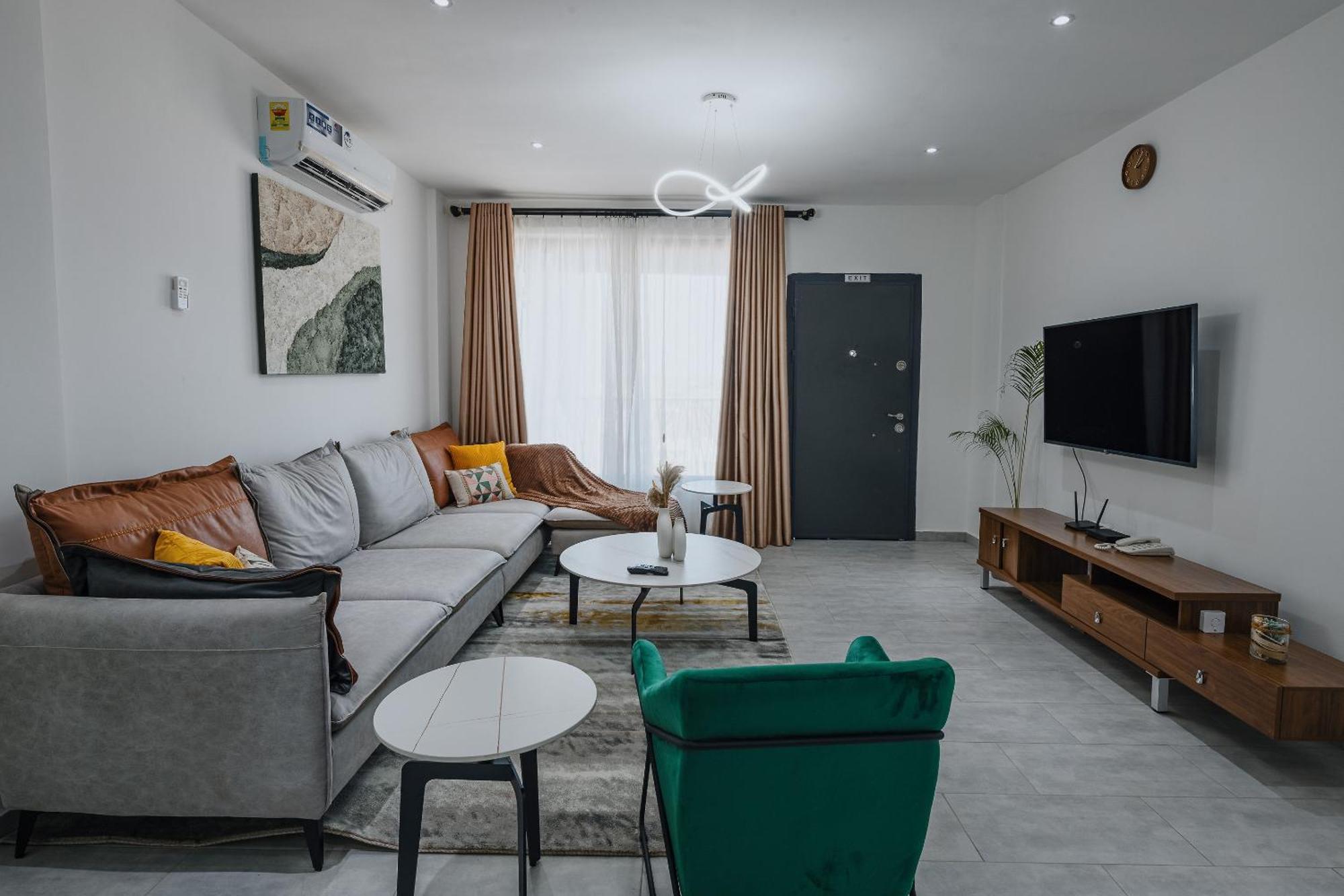 The Avery Apartments At Odomaa Place B, East Airport 아크라 외부 사진